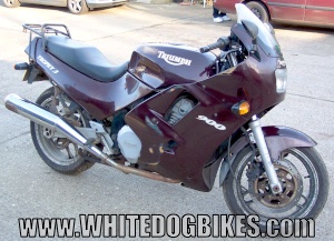 Triumph Trophy 3