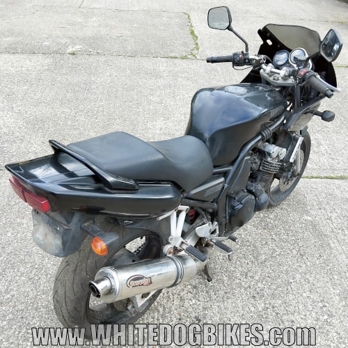 Yamaha 600 Fazer rear/right side view