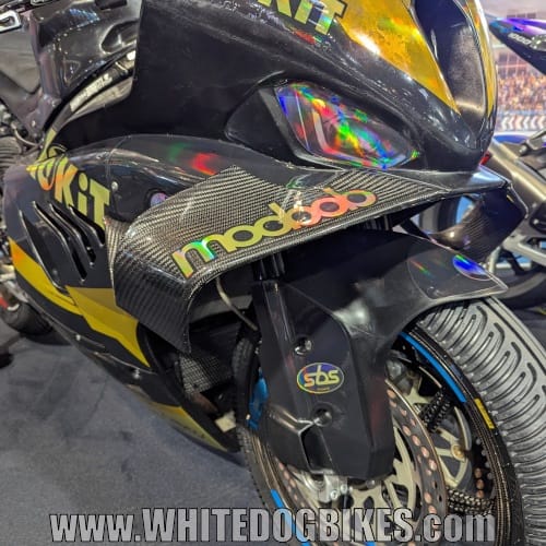 Moobob race bike with huge aerofoils