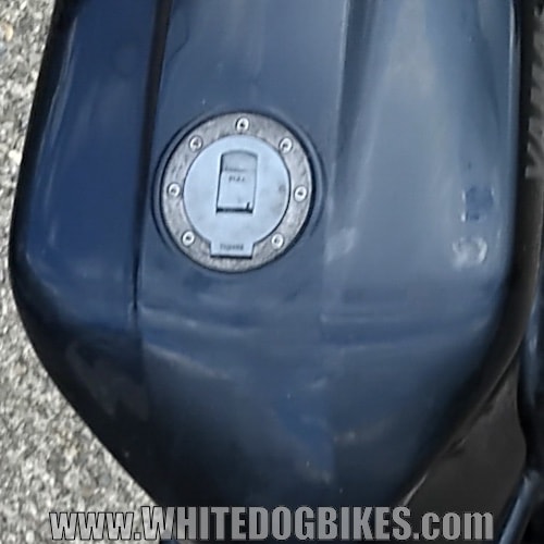 Yamaha FZS600 Fazer petrol filler cap