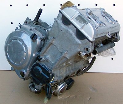 ZXR 750 J engine