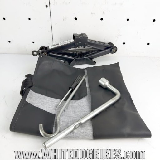 Honda Civic tool kit