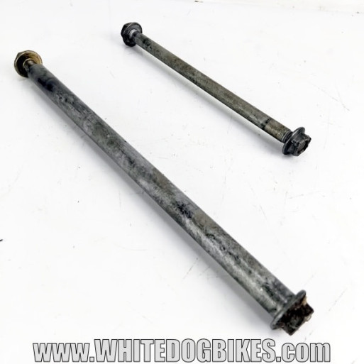 R1100RT engine bolts