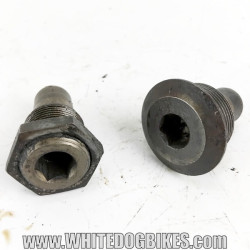 1999 BMW R1100RT Rear Diff Mounting Bolts - R1100 RT - R 1100