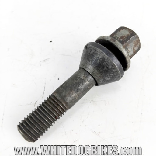 R1100RT back wheel bolt