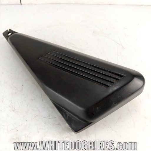 FZS600 Fazer right side panel