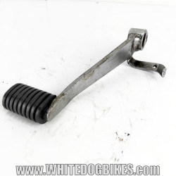 OEM Yamaha FZS600 Fazer used back brake pedal with rubber pad