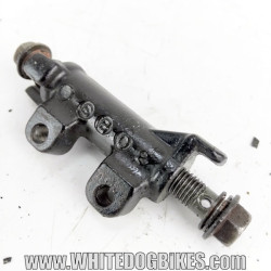 Genuine Yamaha FZS600 Fazer used front brake hose splitter removed from bike