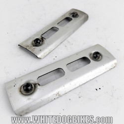 OEM Yamaha FZS600 Fazer used chrome radiator side covers