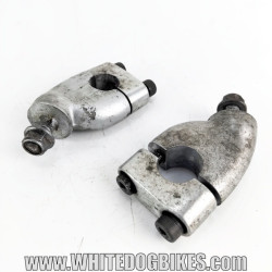 OEM Yamaha FZS600 Fazer used top fork yoke handlebar risers for 22mm handlebars