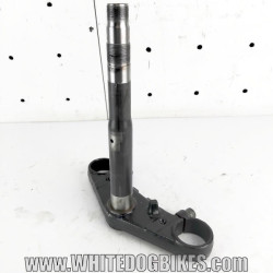 Yamaha FZS600 Fazer Lower Fork Clamp | Quality Used Motorcycle Part