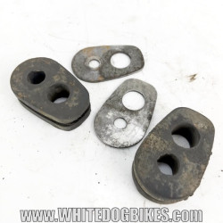 Genuine Yamaha FZS600 Fazer used rear indicator rubber spacers in black