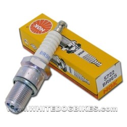 00 to 06 Gilera DNA 50 Spark Plug - NGK BR9ES