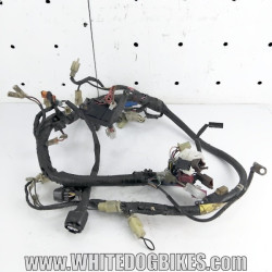 OEM Yamaha FZS600 Fazer used wiring harness in black with the original electrical connectors