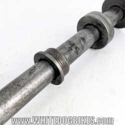 Yamaha FZS600 Fazer Back Wheel Axle | Quality Used Motorcycle Part