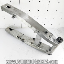 Yamaha FZS600 Fazer Rear Swing Arm | Quality Used Motorcycle Part