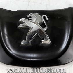 Peugeot Tweet RS Front Badge Fairing | Quality Used Motorcycle Part