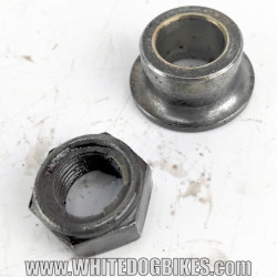 OEM Peugeot Tweet RS 125 used back wheel center nut and spacer