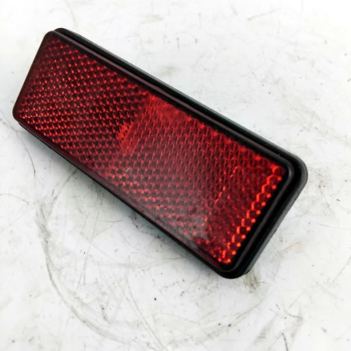 Genuine Yamaha FZS600 Fazer used rear reflector in red removed from the bike