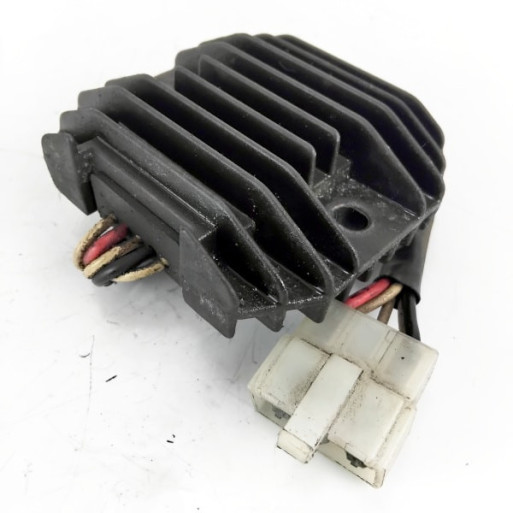 Yamaha FZS600 Fazer tested and working reg/rec part number 3LS8196001