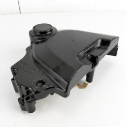 Genuine Yamaha FZS600 Fazer used front sprocket cover with clutch mechanism