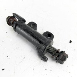 Genuine Yamaha FZS600 Fazer used front brake hose splitter removed from bike