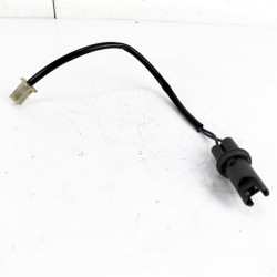 Genuine Yamaha FZS600 Fazer tested and working side light bulb holder