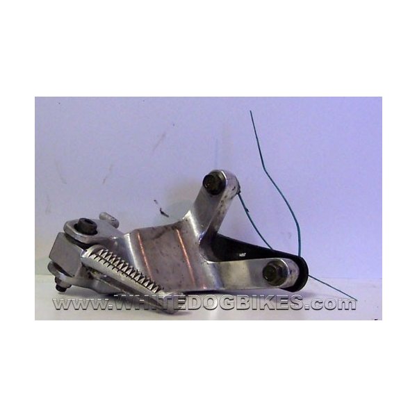 Yamaha YZF1000 R Thunderace Left Rear Peg and Hanger