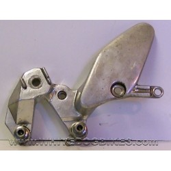 Yamaha YZF1000 R Thunderace Right Front Foot Peg Hanger