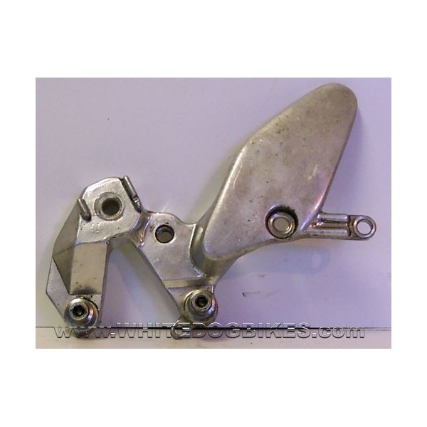 Yamaha YZF1000 R Thunderace Right Front Foot Peg Hanger