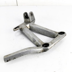 Yamaha FZS 600 Fazer Left Back Peg Hanger | Quality Used Motorcycle Part