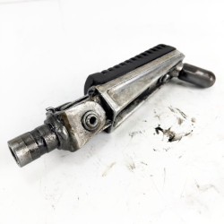 OEM Yamaha FZS600 Fazer used right front footpeg with rubber pad