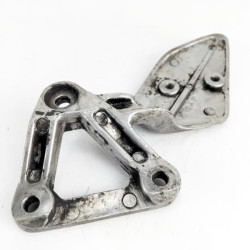 Yamaha FZS 600 Fazer Left Front Peg Hanger | Quality Used Motorcycle Part