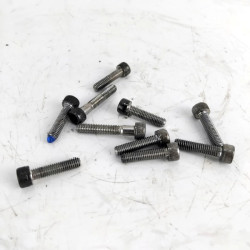 Genuine Yamaha FZS600 Fazer used clutch cover bolts