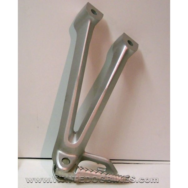 2007 Suzuki GSXR600 K7 Left Rear Footpeg and Hanger