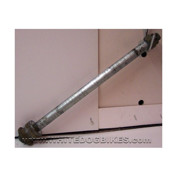1998 Kawasaki GPZ500 S Rear Wheel Spindle