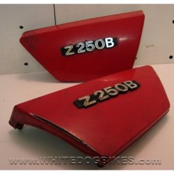 1980 Kawasaki Z250 B Red Side Panels
