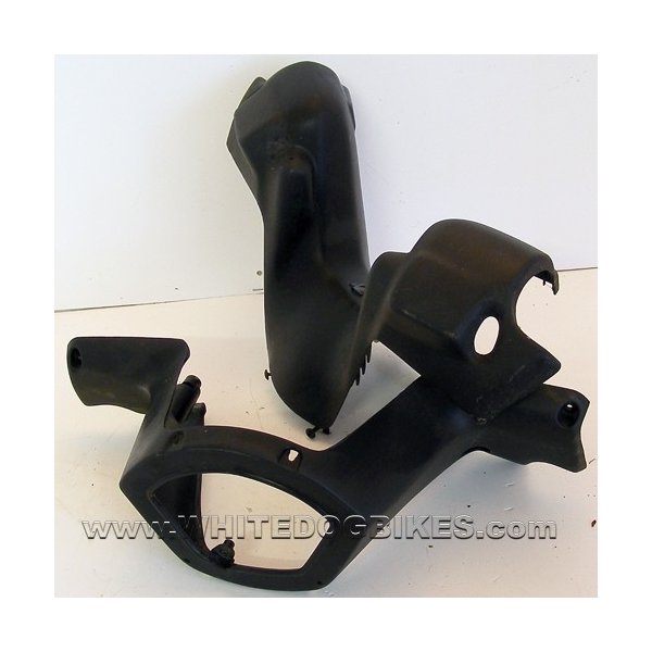 2001 Peugeot Elyseo 125 Plastic Handlebar Cover