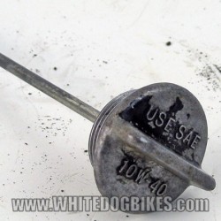 1983 Suzuki GSX250 E Oil Filler Cap and Dip Stick