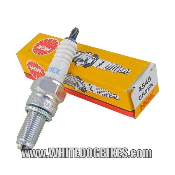 NGK CR9EK Spark Plug (1x) NGK CR9EK Spark Plug (1x)
