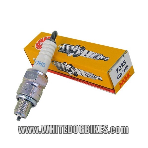 84-96 Honda C90 Cub Spark Plug - 1 x NGK CR7HS 84-96 Honda C90 Cub Spark Plug - 1 x NGK CR7HS