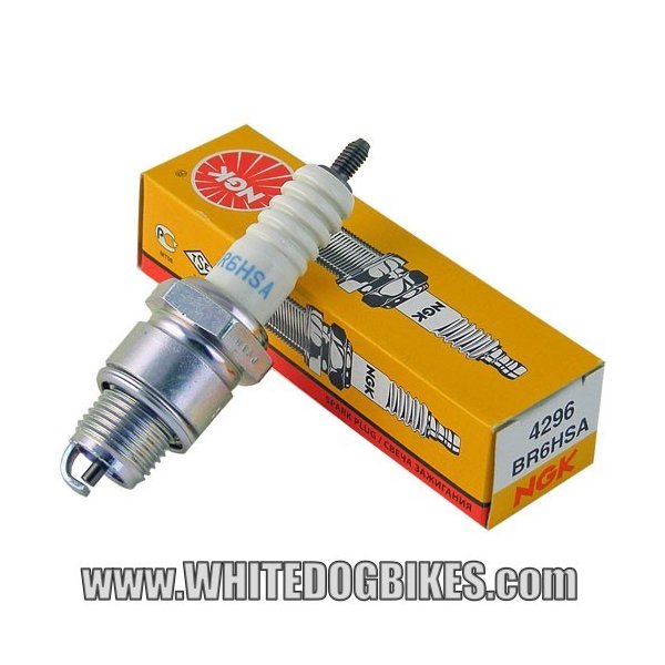 NGK BR6HSA Spark Plug (1x)