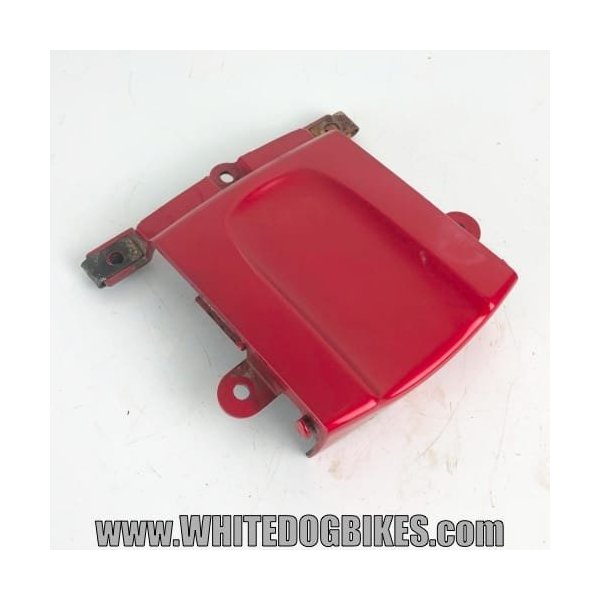GPZ500 center tail panel in red