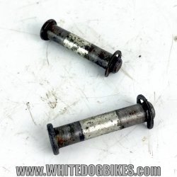 1999 Kawasaki GPZ500 D6 Front Footpeg Pins - EX500