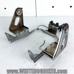 ER5 headlight bracket