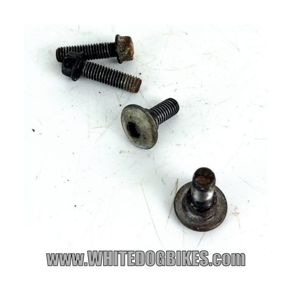 Honda Deauville mudguard bolts