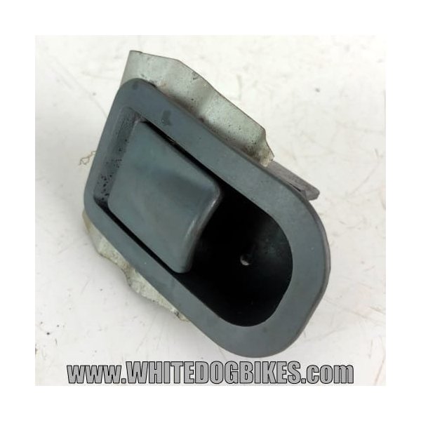 Honda NT650V left catch Honda NT650V left catch