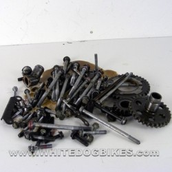 1992 Kawasaki ZXR750 J1 Assorted Engine Bolts and Bits