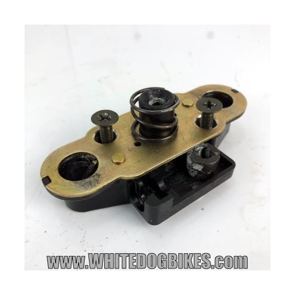 ZRX1200R seat release catch