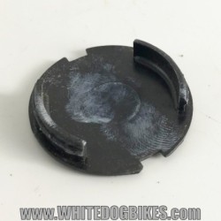 2006 TGA Superlight RWD Rear Wheel Plastic Center Hub Cover